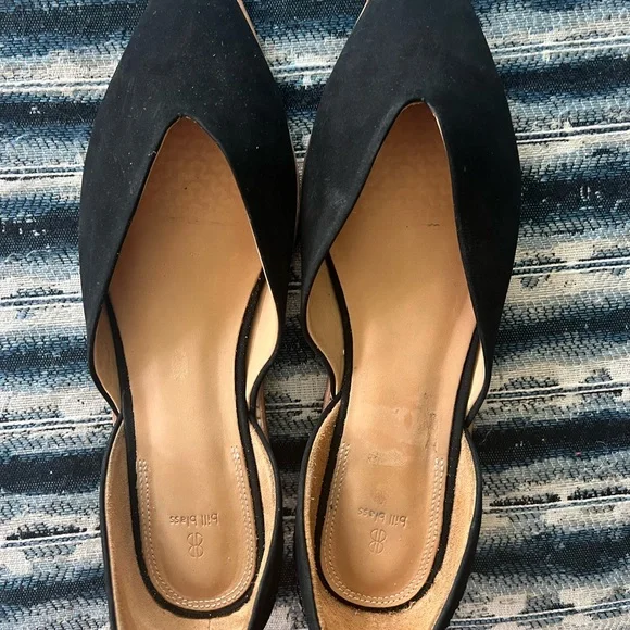 Bill Blass Black Women's Flats Shows casual dress - Picture 1 of 3